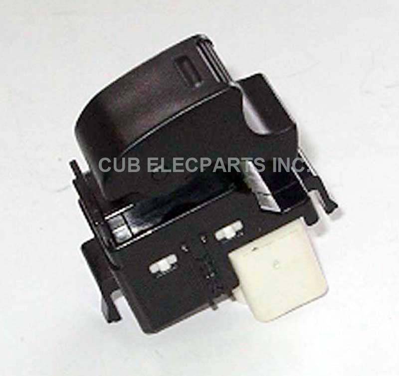 Кнопка стеклоподъёмника CUB  B025-195  (VS-40C018)