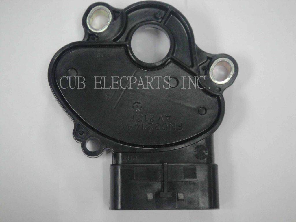 Датчик положения селектора коробки передач CUB  B023-097  (VS-31C021)