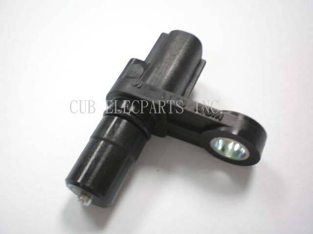 Датчик скорости CUB  B113-105  (VS-32C014)